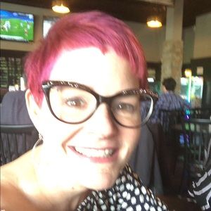 Meet your Posher, Amy